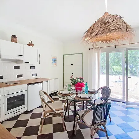 Le Mistral By Interhome Sanary-sur-Mer