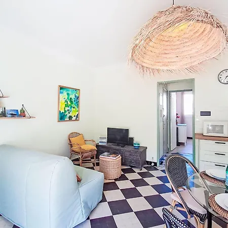 Le Mistral By Interhome Sanary-sur-Mer